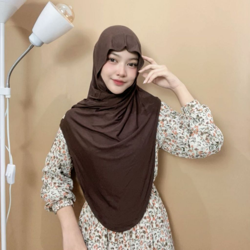 Hanania Hijab Lavia Hijab Instan Bergo Meleyot Plus Inner 2In1 Size L Kaos Rayon Cooltech