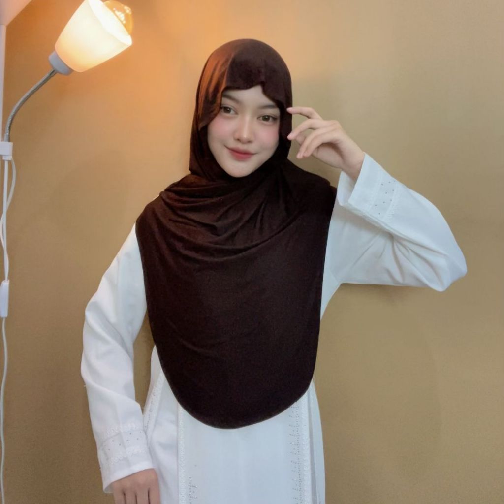 Hanania Hijab Lavia Hijab Instan Bergo Meleyot Plus Inner 2In1 Size L Kaos Rayon Cooltech